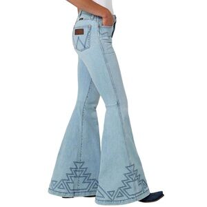 Wrangler Greta Flare Leg Light Wash Jeans with Aztec Embroidered Hem Size 29x34